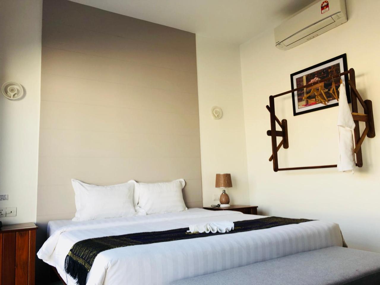 Phimean Home Suite Siem Reap Exterior foto